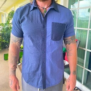 3/$15 Junk Food LA mens textured shirt 👕